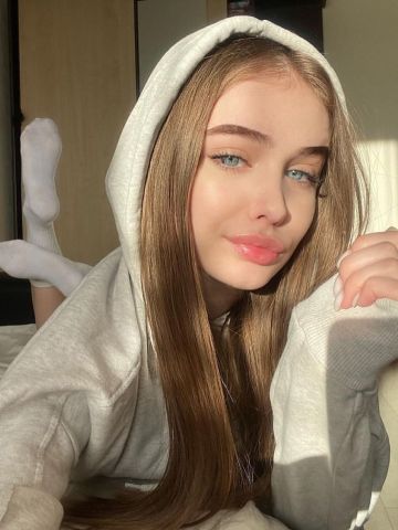 Тихомира Пушистая Кошечка